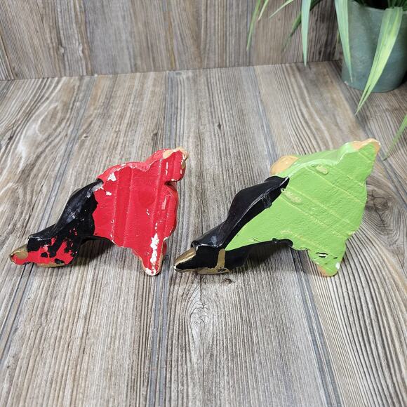 2 Vintage Chalkware Figurines, Asian Decor Sitting Lounging - Picture 4 of 8